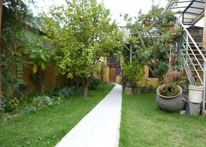 Garden Lodge