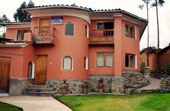 Casa Tejedora