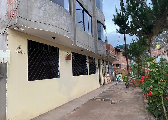 Adriano'S Deluxe Apartments 2