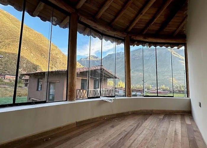 Cosy Room With Bathroom In Prime Area
