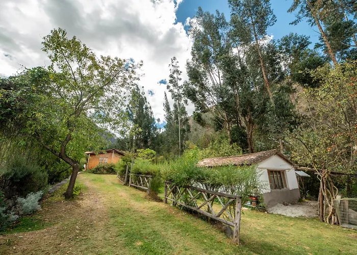Eco Lodge Cabañas con Piscina