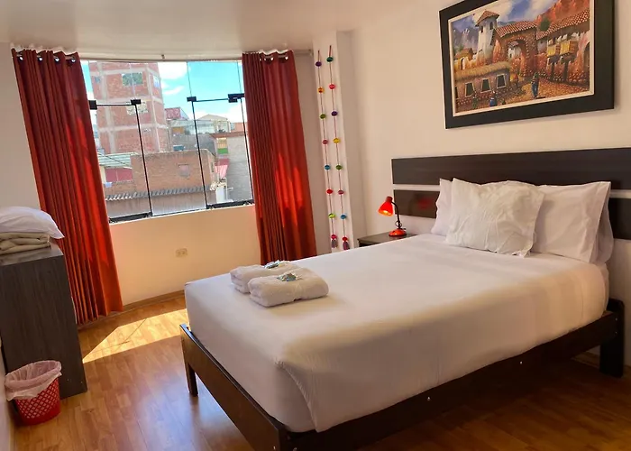Adriano'S Deluxe Apartments 3
