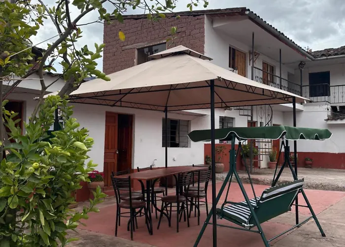 Hostel Arcoiris Urubamba