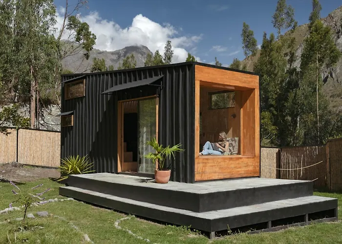 Earth Tones Tiny Homes & Suites