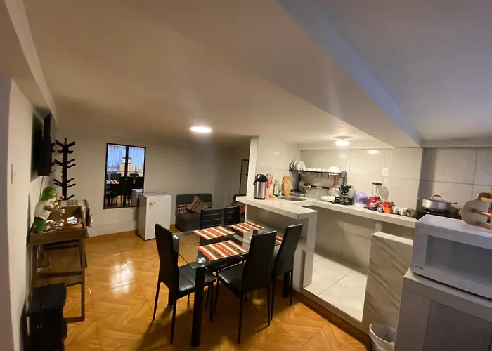 Cozy Aparts & Rooms