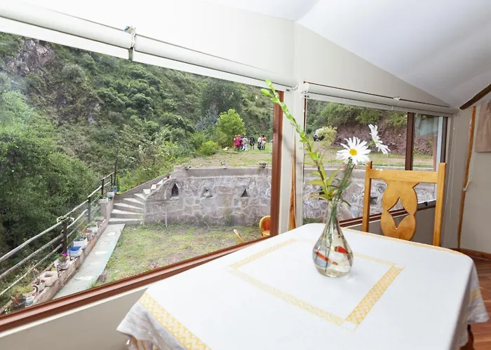 Caisae Eco- Lodge