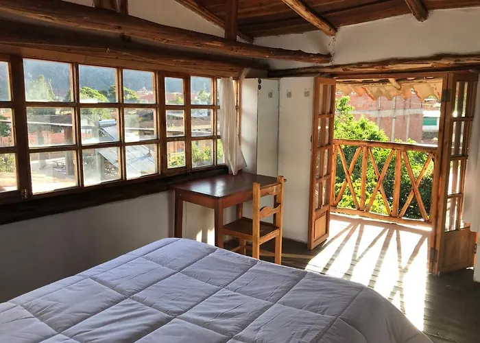 Los Laureles Sacred Valley