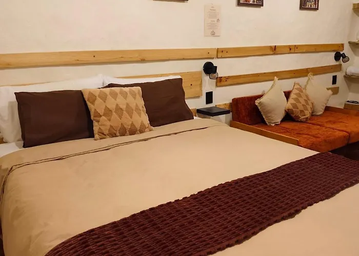 Kantiq House
