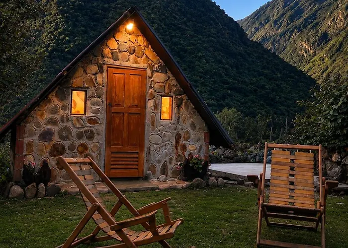 Ebenezer Salkantay Huts