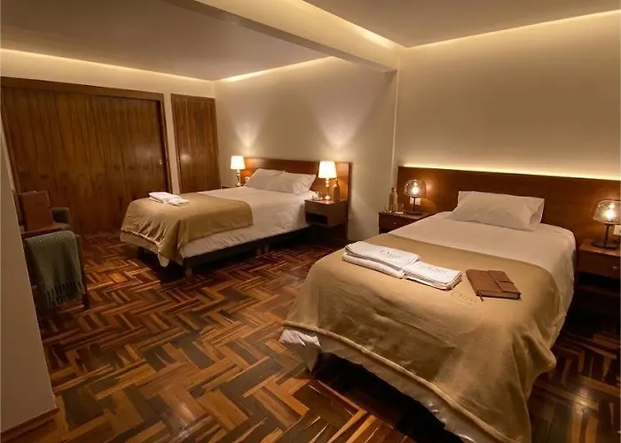 Q'Oni House
