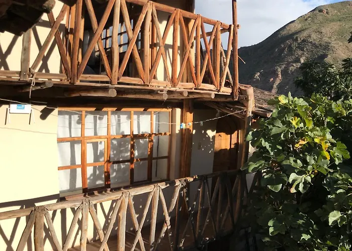 Los Laureles Sacred Valley