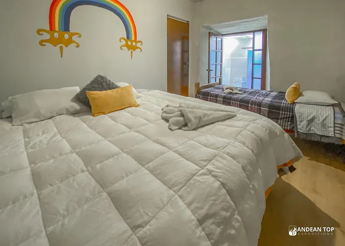 Home 6Br - 3 Min From Main Square