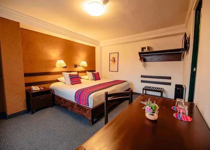 Hotel Raymi