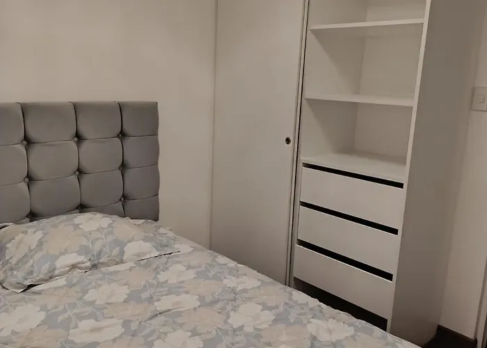 Modern Mini Apartament Manuel Prado