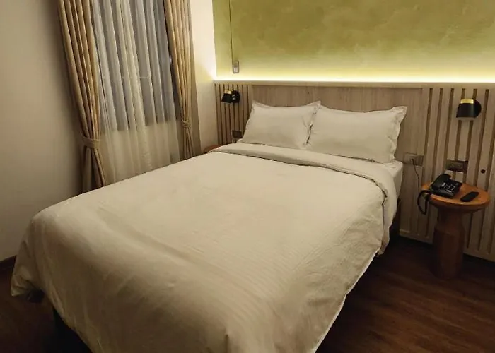 Cori Hotel