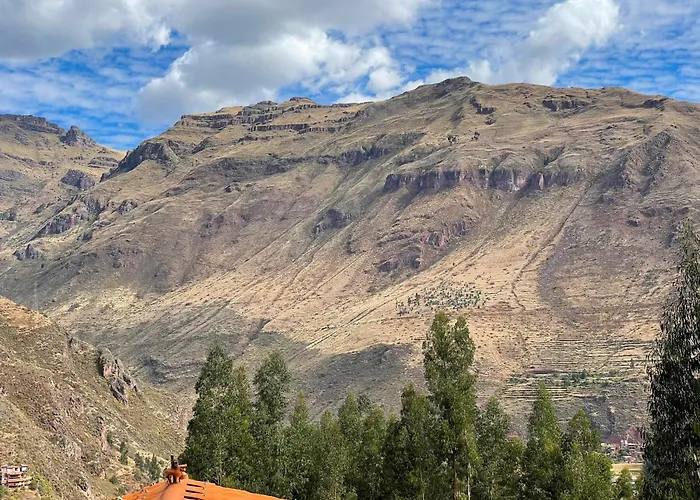 Aura Pisac Sacred Valley
