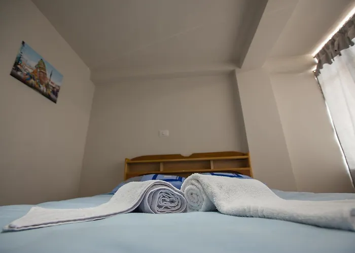 Duke Guest House