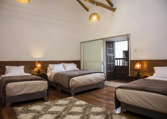ホテル カサ フィエロ クスコ