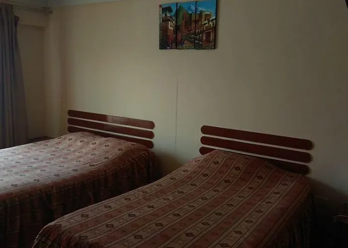 Hospedaje Santa Monica