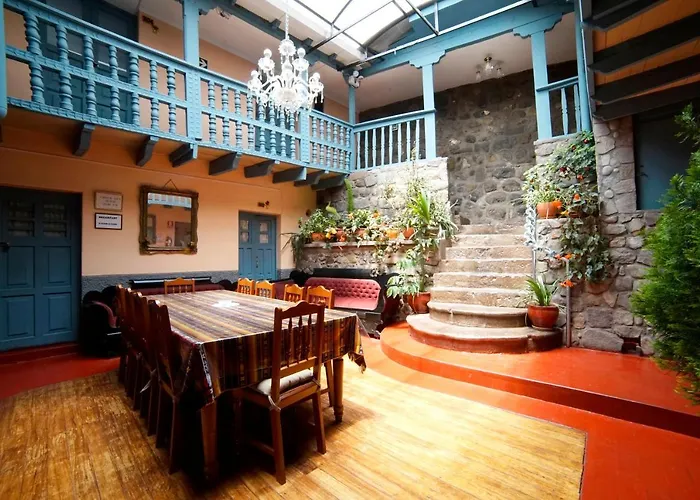 Hostal Suecia I
